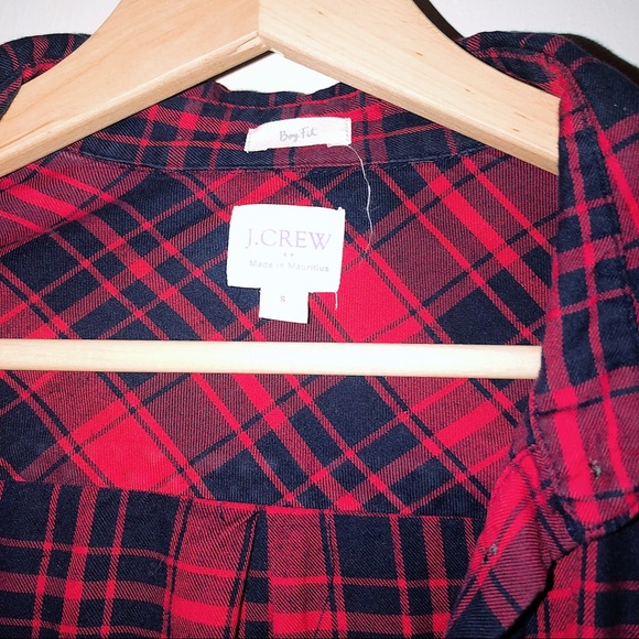 J Crew Red and Navy Boyfriend Fit Flannel - Picture 2 of 2